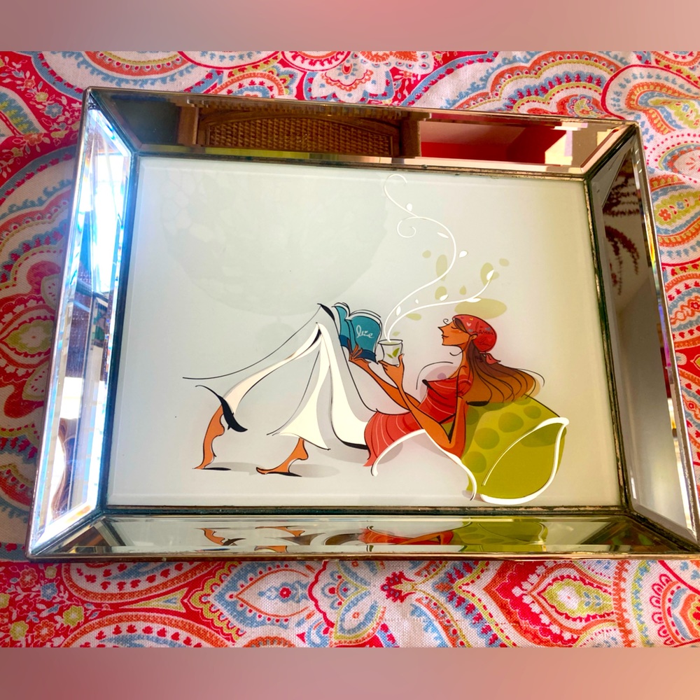 Groovy mirrored beveled tray 13.7x10.6